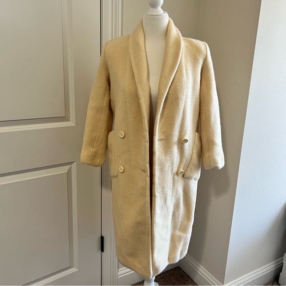 Vintage Saks Fifth Avenue Ivory Coat - Picture 10 of 15